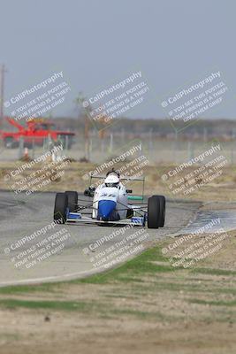 media/Oct-25-2025-CalClub SCCA (Sat) [[34c778dfbe]]/Group 3/Qualifying/